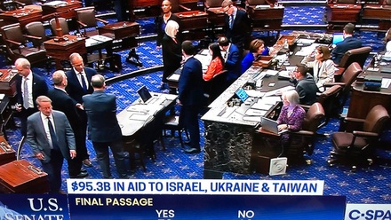 Сенат США поддержал законопроекты об оказании военной помощи Украине