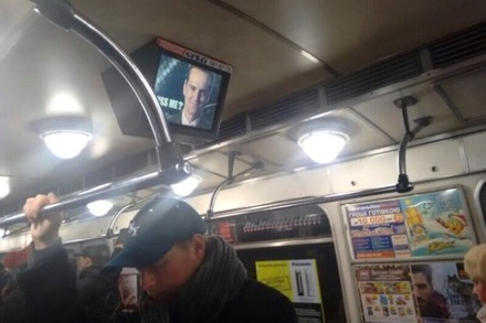 Хакеры разместили на мониторах киевского метро профессора Мориарти