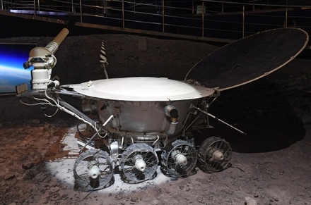 СМИ раскрыли планы России по добыче полезных ископаемых на Луне
