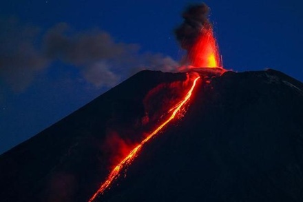 Учёные предупредили об усилении извержения Ключевского вулкана