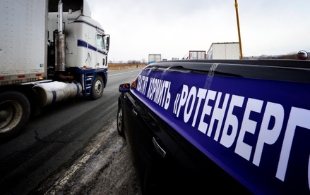 Дмитрий Песков назвал ситуацию с дальнобойщиками вне повестки Кремля