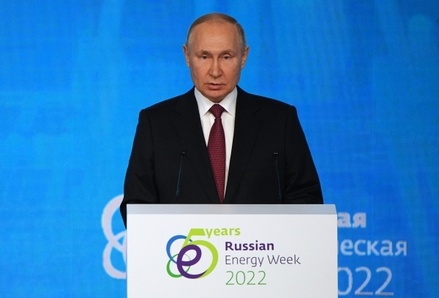 Путин: РФ выступает за создание системы равной и неделимой безопасности