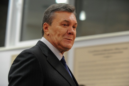 Защита Виктора Януковича намерена обратиться в Госдеп