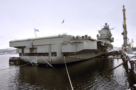 Нанесённый крейсеру «Адмирал Кузнецов» ущерб назвали незначительным