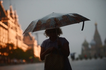 В понедельник в Москву придут грозы и шквалистый ветер