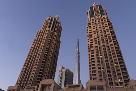 Власти Дубая отменили традиционный фейерверк на башне Бурдж-Халифа
