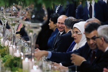 Главным блюдом ужина на саммите G20 в Аргентине стал краб