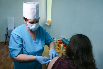 В Сахалинской области с 21 июня вакцинация от коронавируса станет обязательной