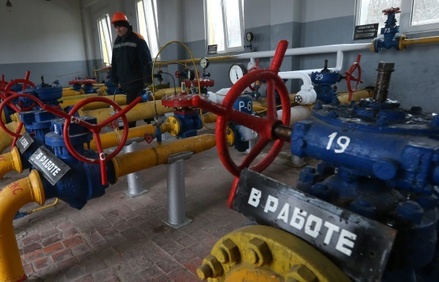 Поставки российского газа на Украину прекращены