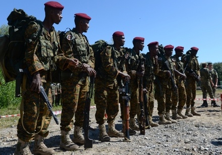 Армия Судана может досрочно вернуть власть гражданскому правительству