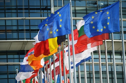 Постпреды стран ЕС условились продлить индивидуальные санкции против РФ