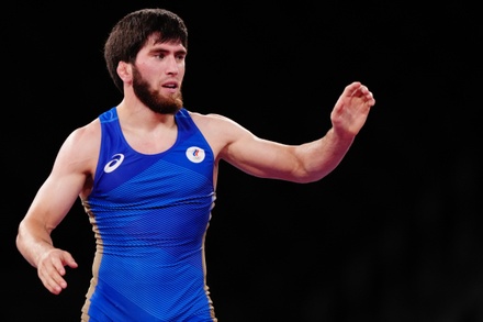 Россиянин Заур Угуев завоевал золото чемпионата Европы по вольной борьбе