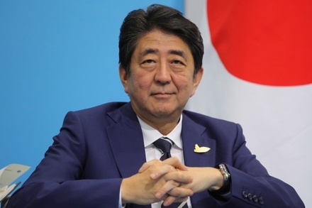 Синдзо Абэ переизбран на пост премьера Японии