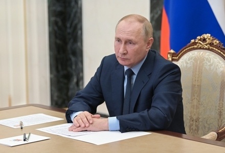 Владимир Путин поручил усилить безопасность газового оборудования в домах