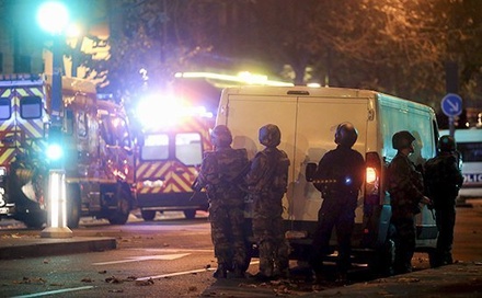 Французы сравнивают теракты в Париже с Норд-Остом и Бесланом