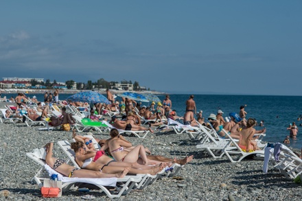 Власти Сочи предупредили жителей и гостей курорта о сильной жаре