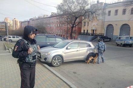 Полиция перекрыла центр Хабаровска после нападения на приёмную ФСБ