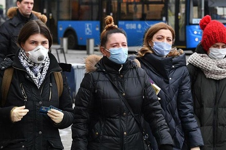 Власти Подмосковья заявили о планах ввести обязательное ношение масок