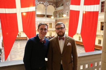 Подтвердившие в Москве однополый брак мужчины готовы отстаивать свои права в суде