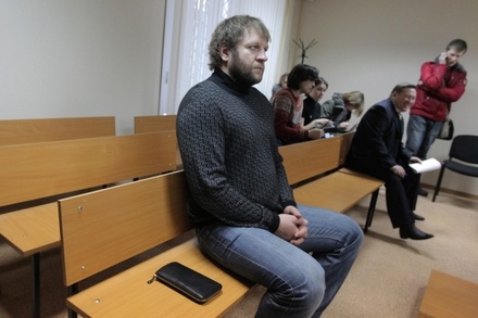 Прокуратура опротестовала решение суда об освобождении Емельяненко по УДО