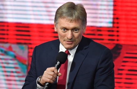 Дмитрий Песков рассказал о зарплатах сотрудников пресс-службы президента