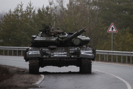 В Минобороны России сообщили о продолжении боя в районе Новомихайловки