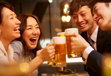 В Японии проведут конкурс на поиск способов побудить молодёжь употреблять алкоголь