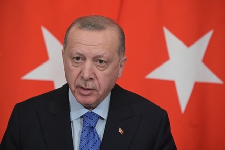 Эрдоган назвал политическим решением отмену «Формулы-1» и финала ЛЧ в Турции