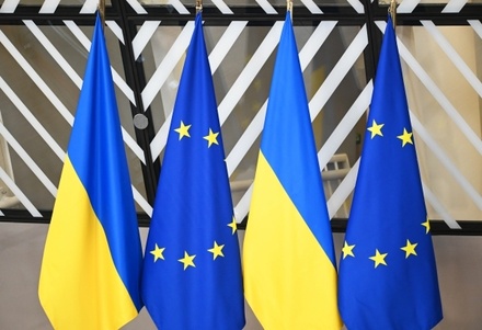 Главы МИДов 27 стран ЕС обсудят оказание военной поддержки Украине