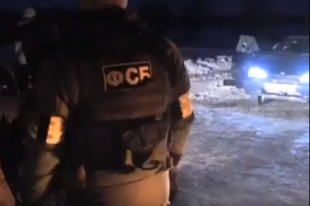 ФСБ опубликовала видео с места ликвидации террористов под Саратовом