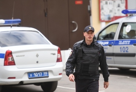 Сотрудница полиции в Москве случайно ранила себя из служебного пистолета