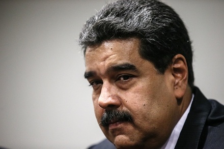 Мадуро пообещал и дальше продавать нефть США в случае их согласия покупать её