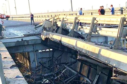 Глава парламента Крыма обвинил в атаке на Крымский мост «террористический режим Киева»