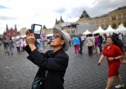 Граждане Китая стали лидерами по тратам среди приезжающих в Россию туристов