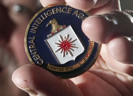 Спецслужбы США ведут поиски информаторов WikiLeaks в рядах ЦРУ