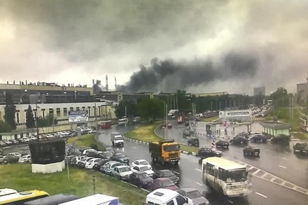 Пожар в цехе завода «ГАЗ» в Нижнем Новгороде локализован на площади 300 кв.м