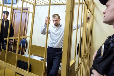 Мэр Ярославля Евгений Урлашов приговорён к 12,5 годам тюрьмы за коррупцию
