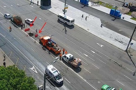 В Москве на Хорошёвском шоссе после провала грунта восстановили движение