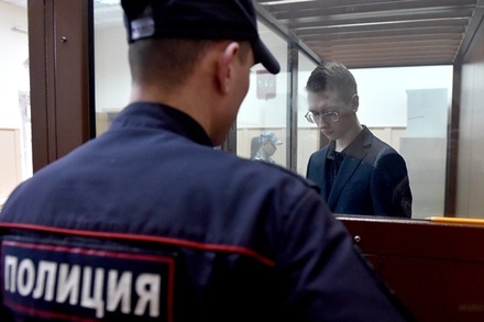 Басманный суд повторно продлил срок ареста участника акции в Москве Андрея Баршая