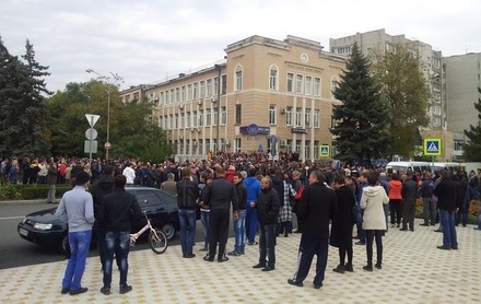 Жители Минвод проведут 12 октября новый митинг в связи с дракой в больнице