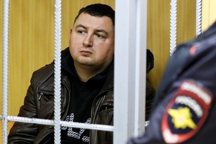 Устроивший стрельбу в московском метро полицейский дал показания