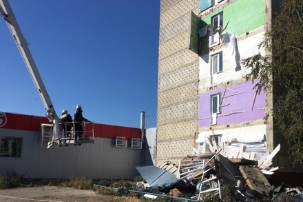 В Тамбовской области в панельном доме обрушились сразу пять балконов