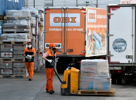 Сеть строительных гипермаркетов OBI закрывает бизнес в России