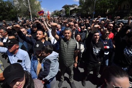 В Ереване начался новый митинг за отставку Никола Пашиняна