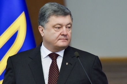 Киевский облсовет принял резолюцию о регламентации Радой импичмента Порошенко
