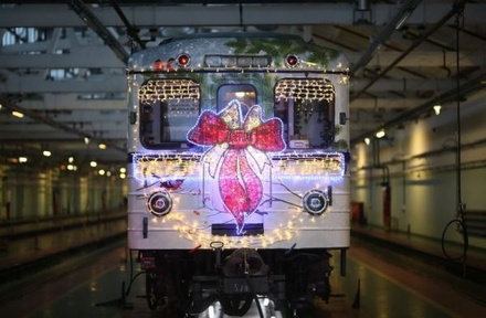 Московский метрополитен опубликовал график работы новогоднего поезда