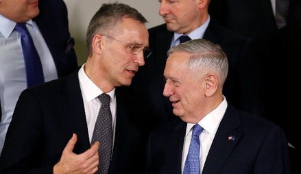 Глава Пентагона и генсек НАТО прибыли в Афганистан с необъявленным визитом