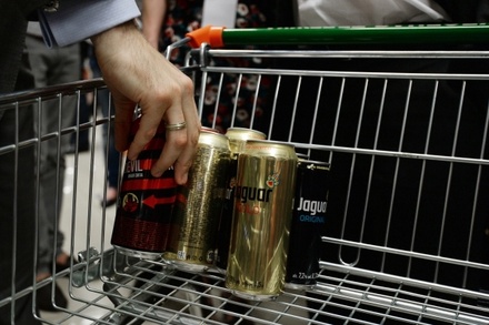 В России могут возобновить продажу слабоалкогольных энергетиков 