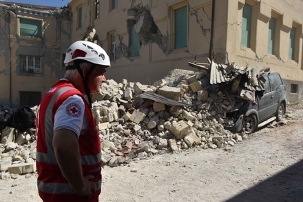 Власти Италии сообщают о раненых в результате землетрясения