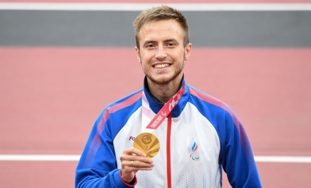 Российский легкоатлет Андрей Вдовин установил мировой рекорд на Паралимпиаде в Токио